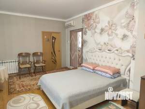 Дом 175м², 3-этажный, участок 6 сот.  