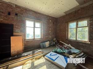 Дом 290м², 2-этажный, участок 13 сот.  