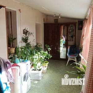 Дом 180м&sup2;, 2-этажный, участок 7 сот.  