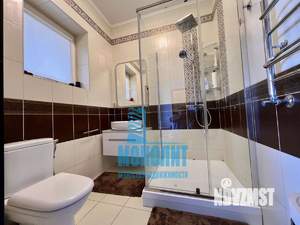 Дом 255м², 2-этажный, участок 7 сот.  