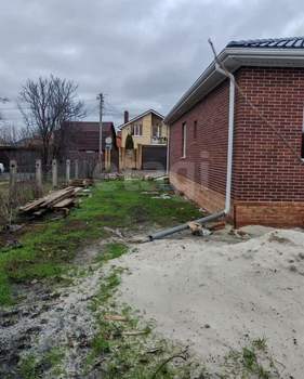 Дом 148м&sup2;, 1-этажный, участок 6 сот.  