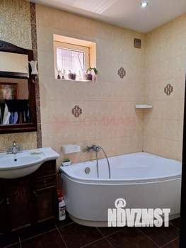 Дом 125м&sup2;, 2-этажный, участок 6 сот.  