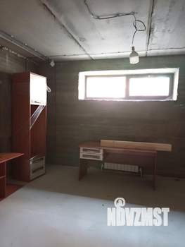 Дом 320м&sup2;, 2-этажный, участок 4 сот.  