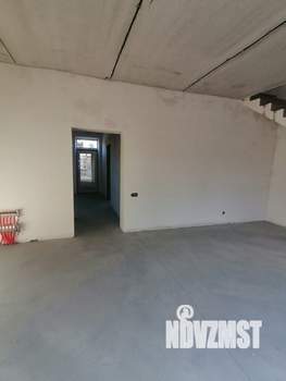 Дом 140м&sup2;, 2-этажный, участок 3 сот.  