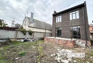 Дом 150м&sup2;, 2-этажный, участок 3 сот.  