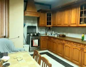 Дом 580м², 3-этажный, участок 6 сот.  