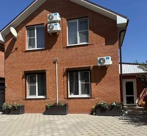 Дом 95м&sup2;, 2-этажный, участок 2 сот.  