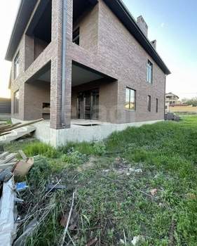 Дом 287м&sup2;, 2-этажный, участок 9 сот.  