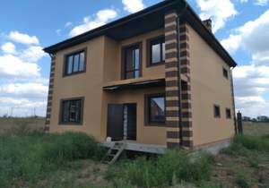 Дом 220м², 2-этажный, участок 5 сот.  