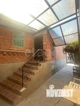 Дом 199м&sup2;, 1-этажный, участок 3 сот.  