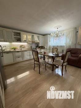 Дом 154м&sup2;, 2-этажный, участок 6 сот.  