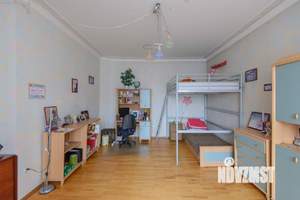 Дом 287м², 2-этажный, участок 5 сот.  