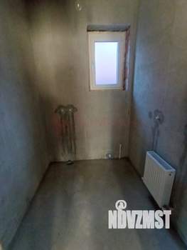 Дом 150м&sup2;, 2-этажный, участок 3 сот.  