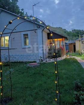 Дом 92м&sup2;, 1-этажный, участок 7 сот.  