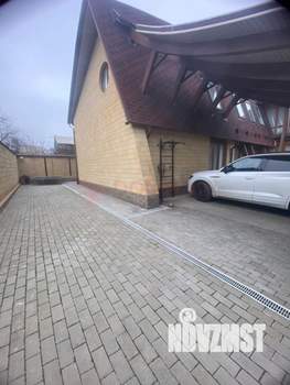 Дом 474м&sup2;, 3-этажный, участок 5 сот.  