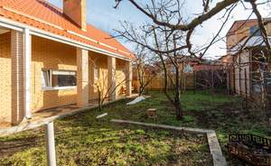 Дом 140м&sup2;, 2-этажный, участок 6 сот.  