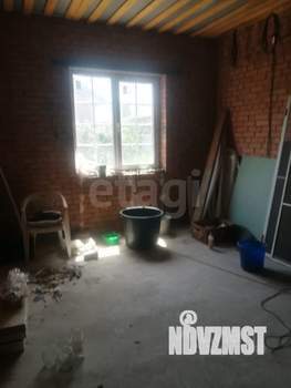 Дом 100м&sup2;, 1-этажный, участок 5 сот.  