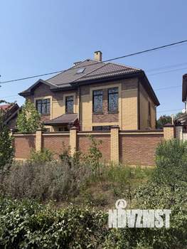 Дом 470м², 3-этажный, участок 7 сот.  