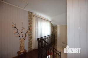 Дом 152м&sup2;, 2-этажный, участок 4 сот.  