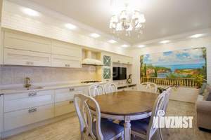 Дом 184м&sup2;, 1-этажный, участок 4 сот.  