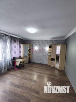 Дом 246м&sup2;, 3-этажный, участок 3 сот.  