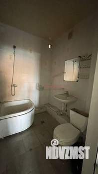 Дом 239м&sup2;, 2-этажный, участок 3 сот.  