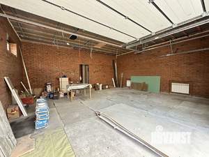 Дом 200м&sup2;, 1-этажный, участок 6 сот.  