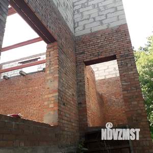 Дом 200м², 2-этажный, участок 4 сот.  