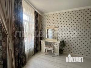 Дом 100м&sup2;, 3-этажный, участок 1 сот.  