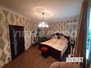 Дом 133м&sup2;, 2-этажный, участок 3 сот.  