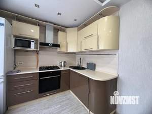 Дом 120м², 2-этажный, участок 5 сот.  