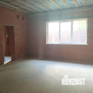 Дом 158м², 1-этажный, участок 4 сот.  