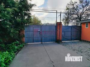 Дом 230м², 3-этажный, участок 6 сот.  