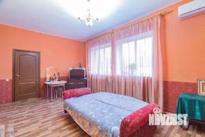 Дом 178м², 2-этажный, участок 7 сот.  