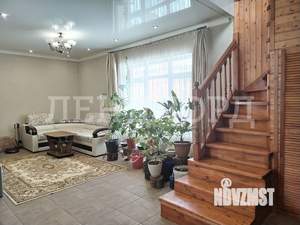 Дом 131м&sup2;, 2-этажный, участок 7 сот.  