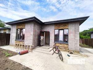 Дом 98м&sup2;, 1-этажный, участок 4 сот.  