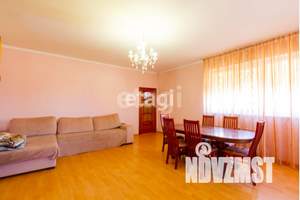 Дом 177м&sup2;, 3-этажный, участок 4 сот.  