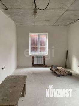 Дом 110м², 2-этажный, участок 1 сот.  