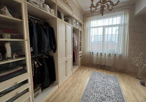 Дом 375м&sup2;, 3-этажный, участок 8 сот.  