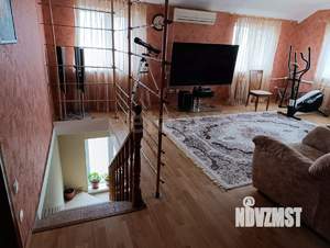 Дом 190м², 2-этажный, участок 6 сот.  