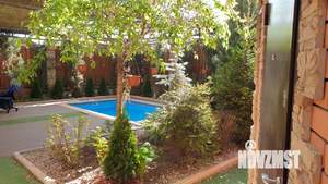 Дом 190м², 2-этажный, участок 3 сот.  