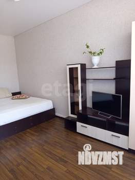 Дом 332м&sup2;, 2-этажный, участок 5 сот.  