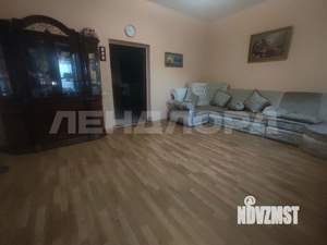 Дом 200м&sup2;, 2-этажный, участок 4 сот.  