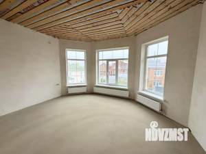 Дом 250м², 3-этажный, участок 6 сот.  