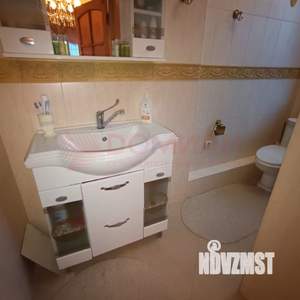Дом 350м², 2-этажный, участок 5 сот.  