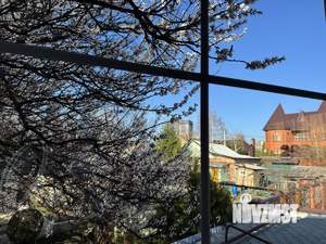 Дом 190м&sup2;, 2-этажный, участок 5 сот.  