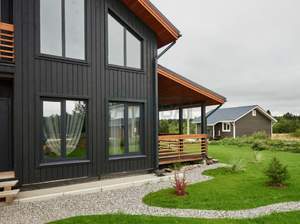 Дом 130м&sup2;, 2-этажный, участок 4 сот.  