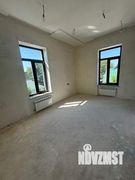 Дом 185м², 2-этажный, участок 6 сот.  