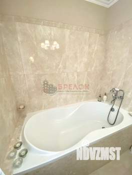 Дом 137м², 2-этажный, участок 3 сот.  