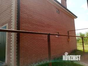 Дом 106м&sup2;, 2-этажный, участок 3 сот.  